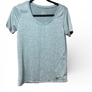 Nike Dri-Fit Women's Green Short Sleeve Tee